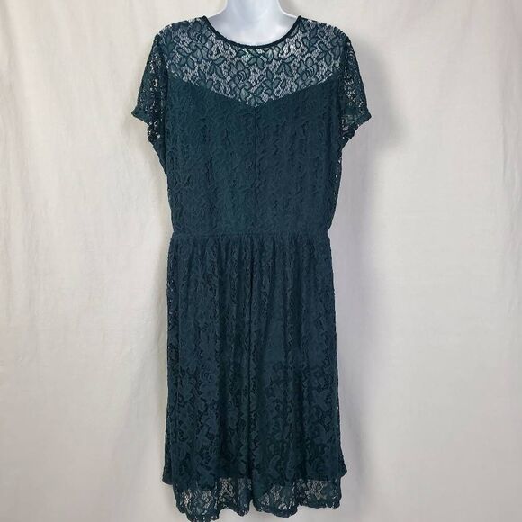 Maurices Women’s Dark Teal Lace Overlay Short Sleeve Dress Size XL - Picture 5 of 8